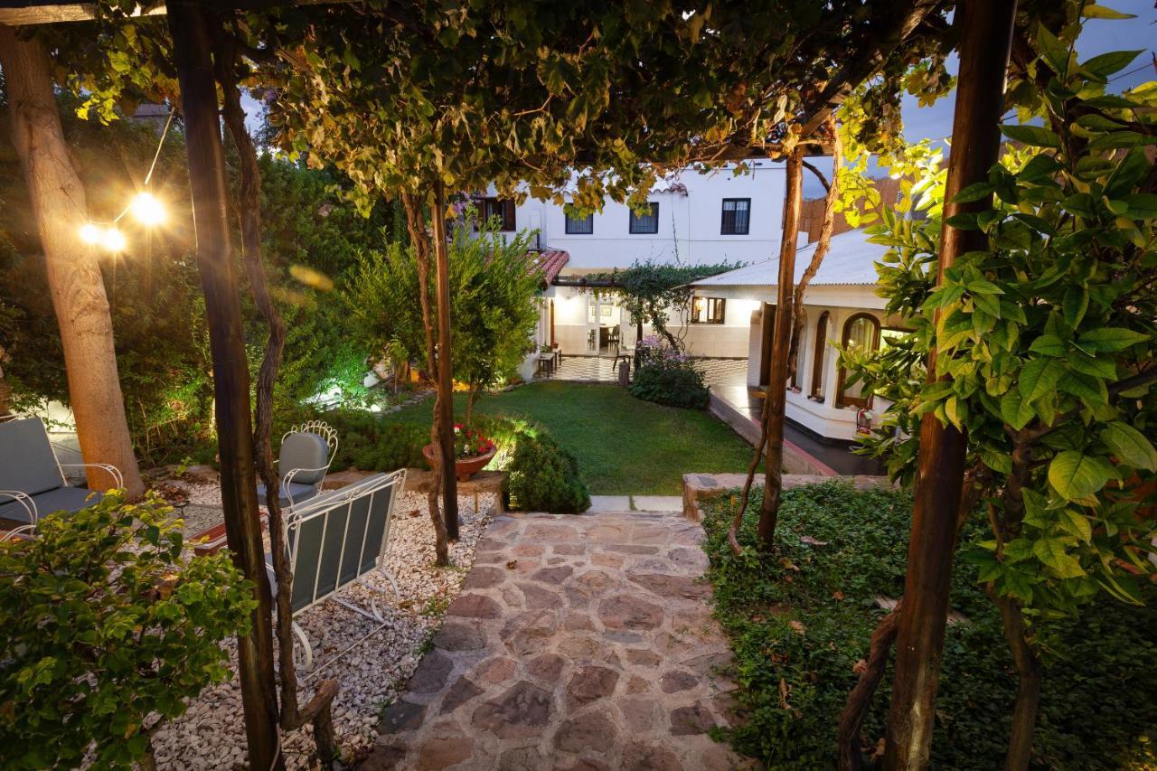 Posada De Rosas Mendoza Bagian luar foto